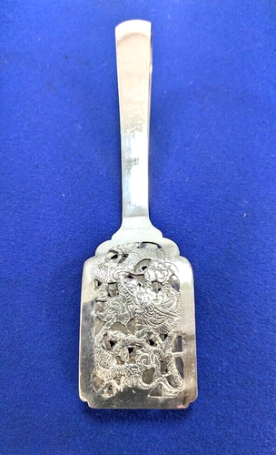 .800 Fine Silver Asparagus/ Sandwich Serving Tong 7- 1/4" Long - Picture 2 of 6