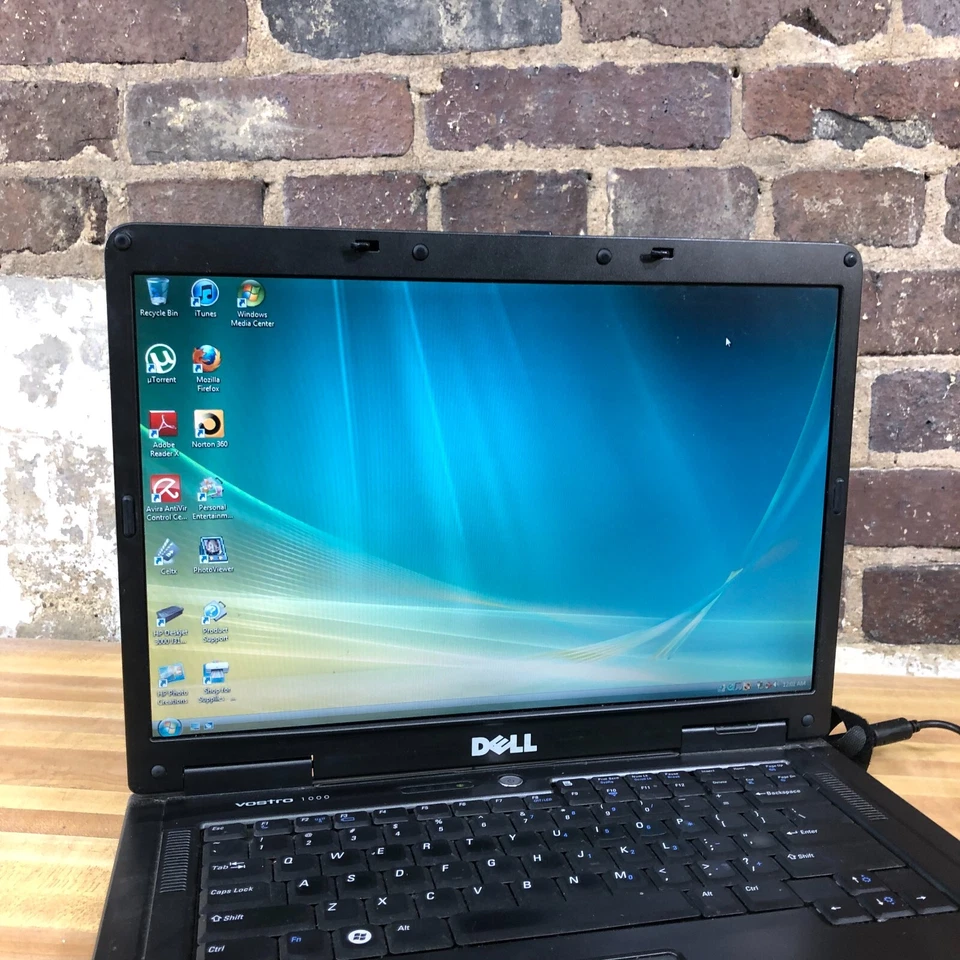 Dell Vostro 1000 Retro Gaming Laptop AMD Sempron 2.0GHz 2GB RAM (Windows Vista) - Image 4 of 4