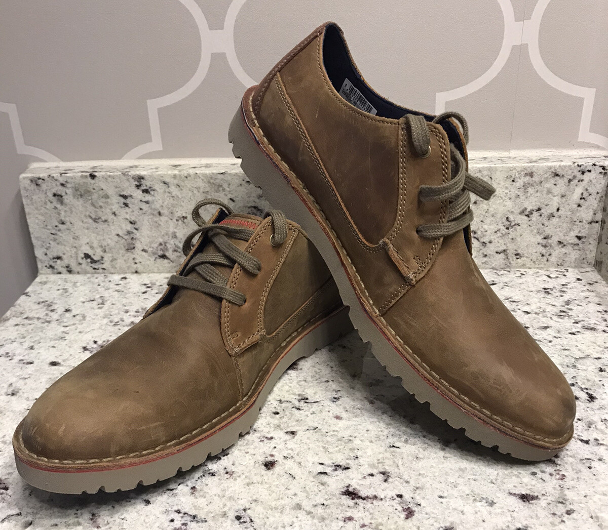 Clarks Men's Vargo Plain Oxford Shoes 