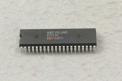 1PC NEW UPD7210C D7210C   Encapsulation:DIP-40 *nl