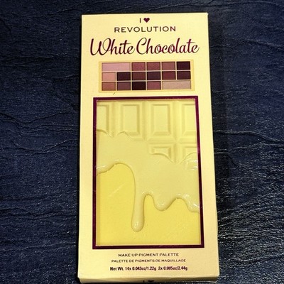 I Heart Revolution White Chocolate Eyeshadow Palette 16 Colors Makeup Pigment