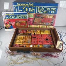Radio Shack Science Fair 150-in-1 Electronic Project Kit Cat.# 28-248 VTG 1976