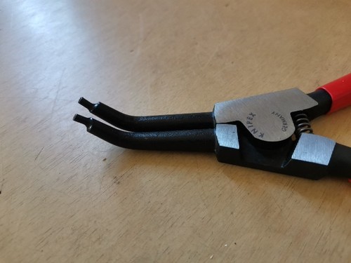 KNIPEX 46 31 A42 CIRCLIP SNAP RING PLIERS 85MM-140MM CAPACITY - Picture 2 of 4