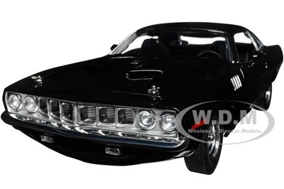 PLYMOUTH BARRACUDA BLACK ''JOHN WICK CHAPTER 4'' 1/18 DIECAST BY HIGHWAY 61 18045