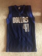 Dallas Mavericks / Dirk Nowitzki Jersey Great