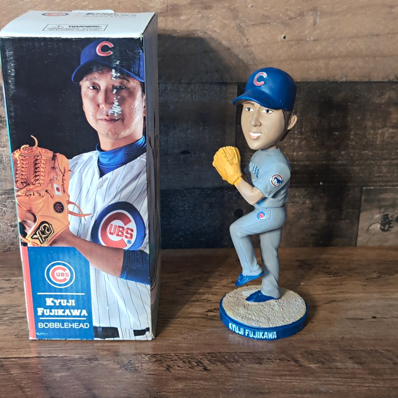 Kyuji Fujikawa Chicago Cubs Baseball Bobblehead Figure w/ Box Blue Gray Yellow