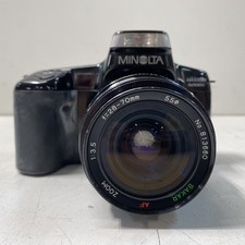 Minolta Maxxum 5000i 35mm SLR Camera with f 28-70mm 1:3.5 Zoom Lens