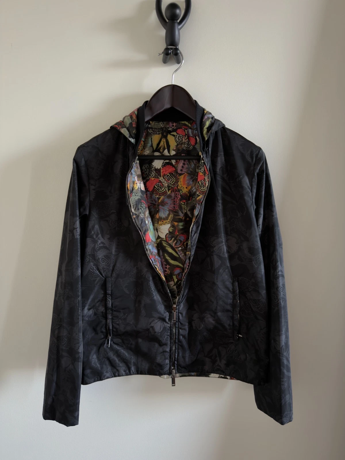 Authentic Valentino "Camubutterfly" Print Reversible Jacket Sz US46 New - product detail image 2