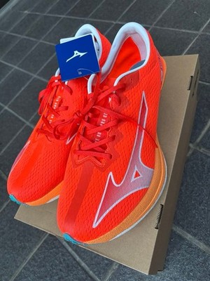 Mizuno Wave Duel PRO QTR Orange