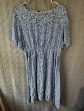 Shein Curve Dress Women’s 2xl Blue White Floral Short Sleeve Polyester 