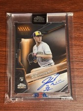 2026 Topps Chrome Black Jacob Misiorowski AUTOGRAPH Orange Refractor /25 RC