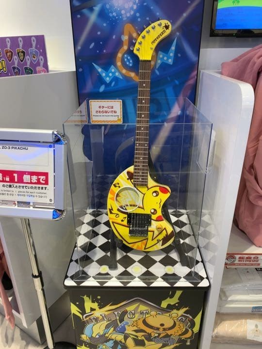 Electric guitar Fernandes ZO-3 Pikachu Pokémon Limited Near Mint