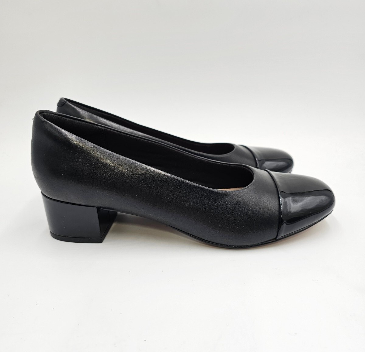 Clarks Chartli Diva Black Combi Pumps Block Heel Shoes Womens Size US  M