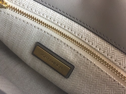 TORY BURCH SOFT GREY HERON LEATHER KIRA CHEVRON SMALL CONVERTIBLE SHOULDER BAG - Picture 15 of 19