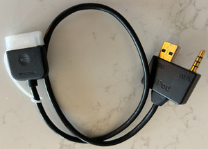 iPod Cable Adapter for 2007 2008 2009 2010 2011 2012 Hyundai Elantra