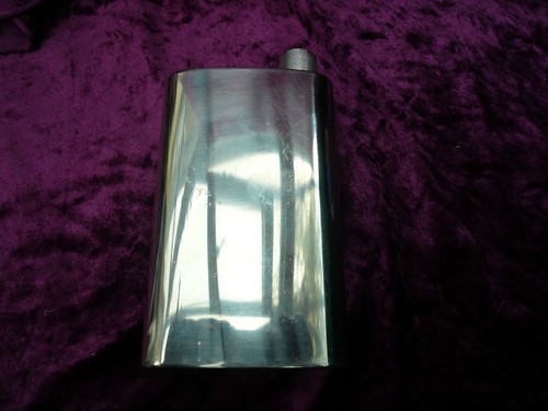 Retro Hip flask with 'Lenin' cap made in CCCP - Picture 4 of 9