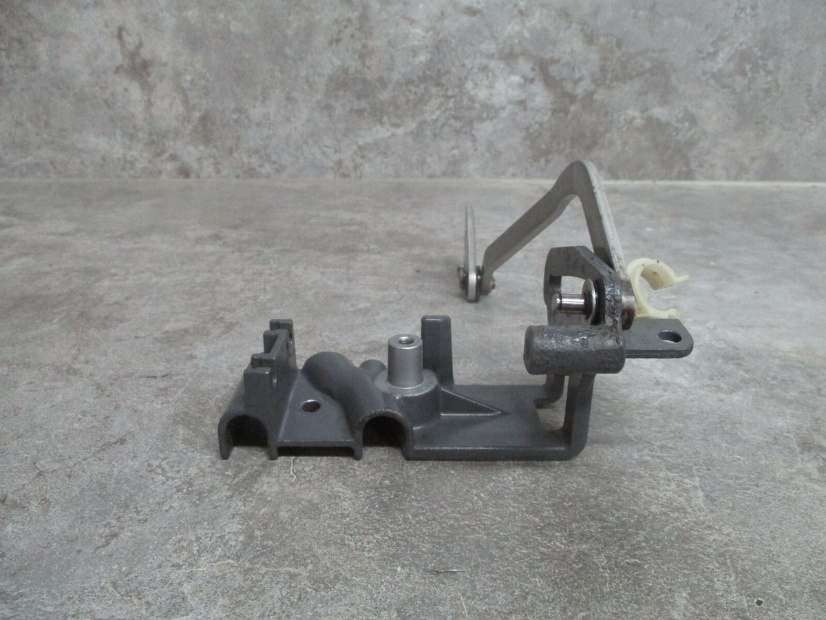 HONDA OEM SHIFT LINK BRACKET #24628-ZY3-000 | eBay