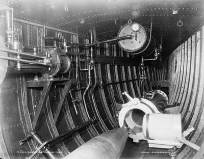 1882,Destroyer,torpedo tube,interiors,equipment,American boats,vessels,warships