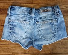 Miss Me Womens Blue Denim Jean Shorts Destressed Raw Hem Mid Rise Sz 25