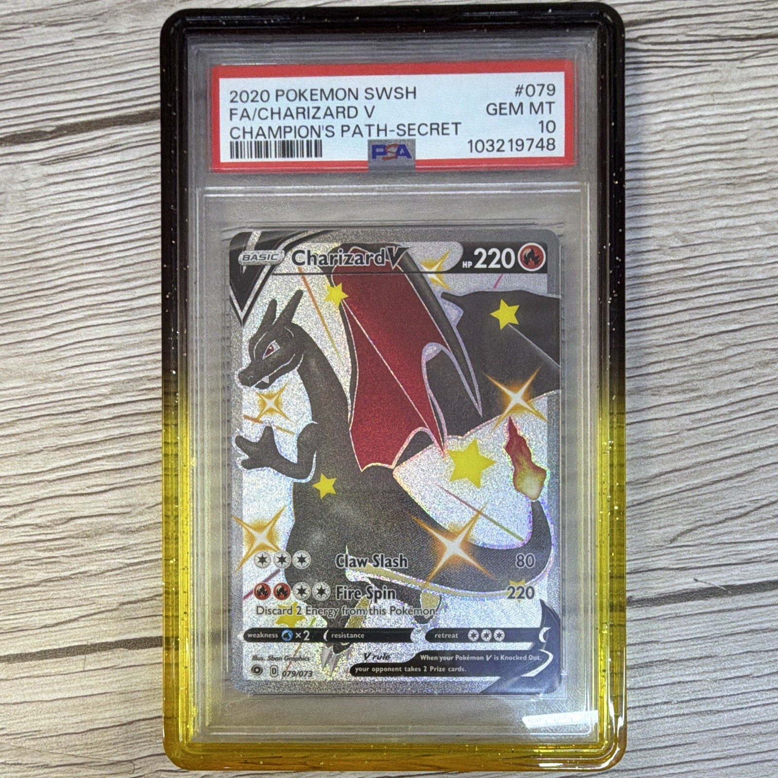 Charizard V 79/73 Champions Path Secret Rare Holo 2020 English PSA 10 103219748