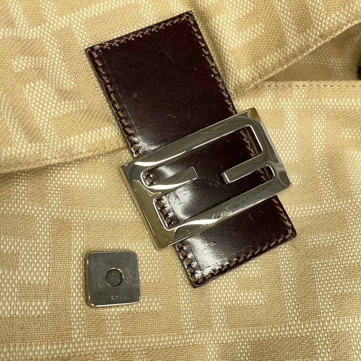 FENDI Mama Bucket Beige Dark Brown Jacquard Leather Shoulder Bag — image 12