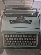 Vintage Italian Olivetti-Underwood Portable Typewriter w/ Case Italy thumbnail