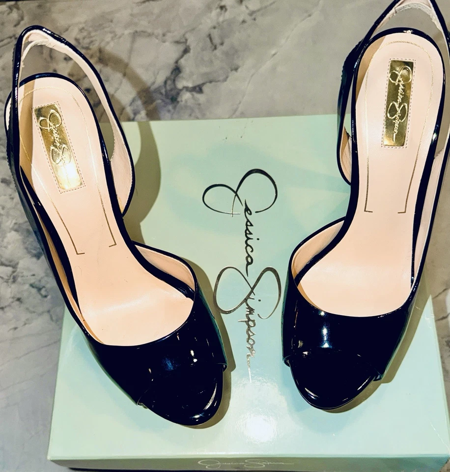 7 - Jessica Simpson "Sabella" salto plataforma estilingue COM caixa - Imagem 2 de 4