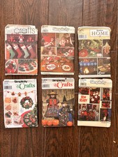Simplicity Sewing Patterns - UNCUT - Holiday Crafts