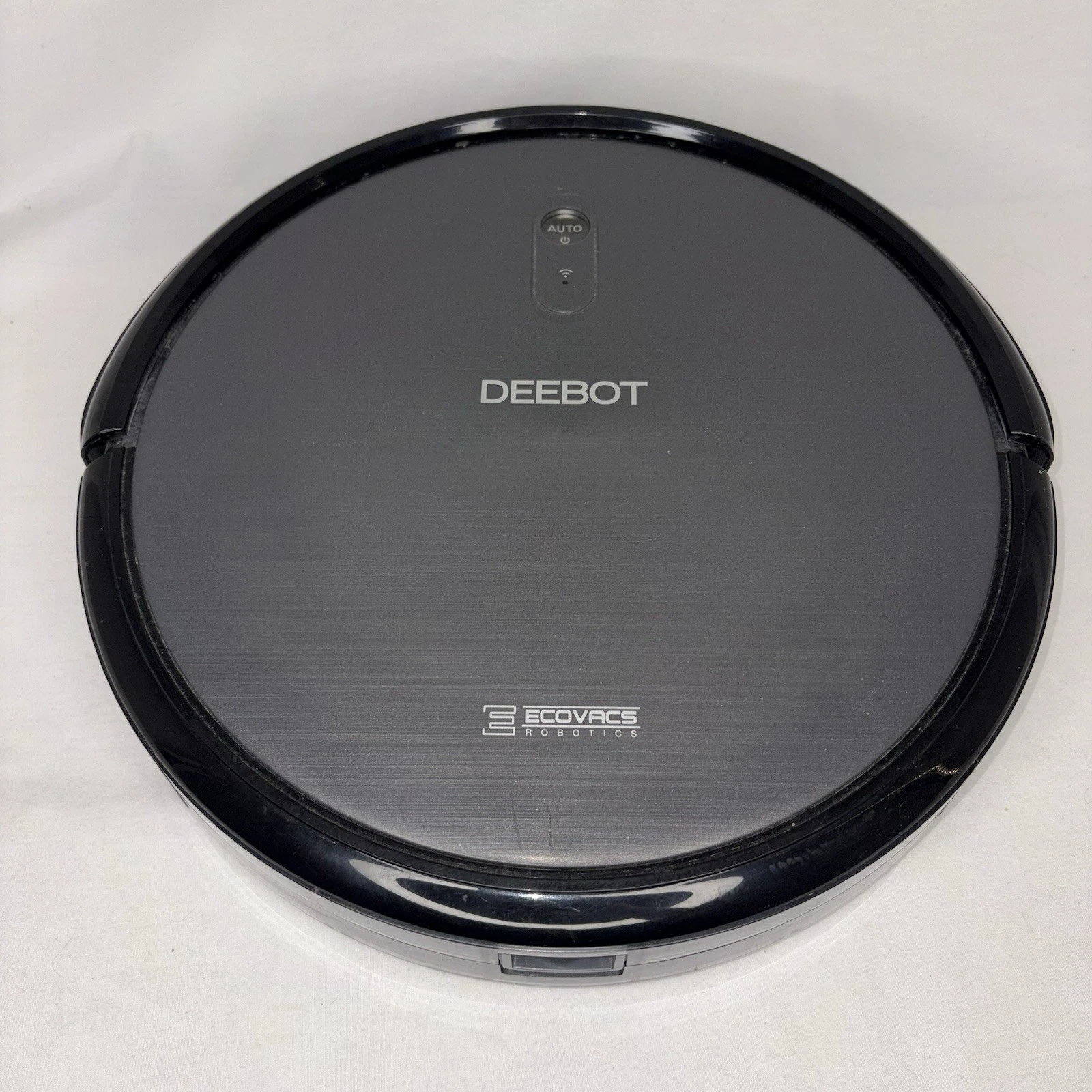 Ecovacs Deebot Robotic Vacuum Cleaner DN622 For PARTS REPAIR