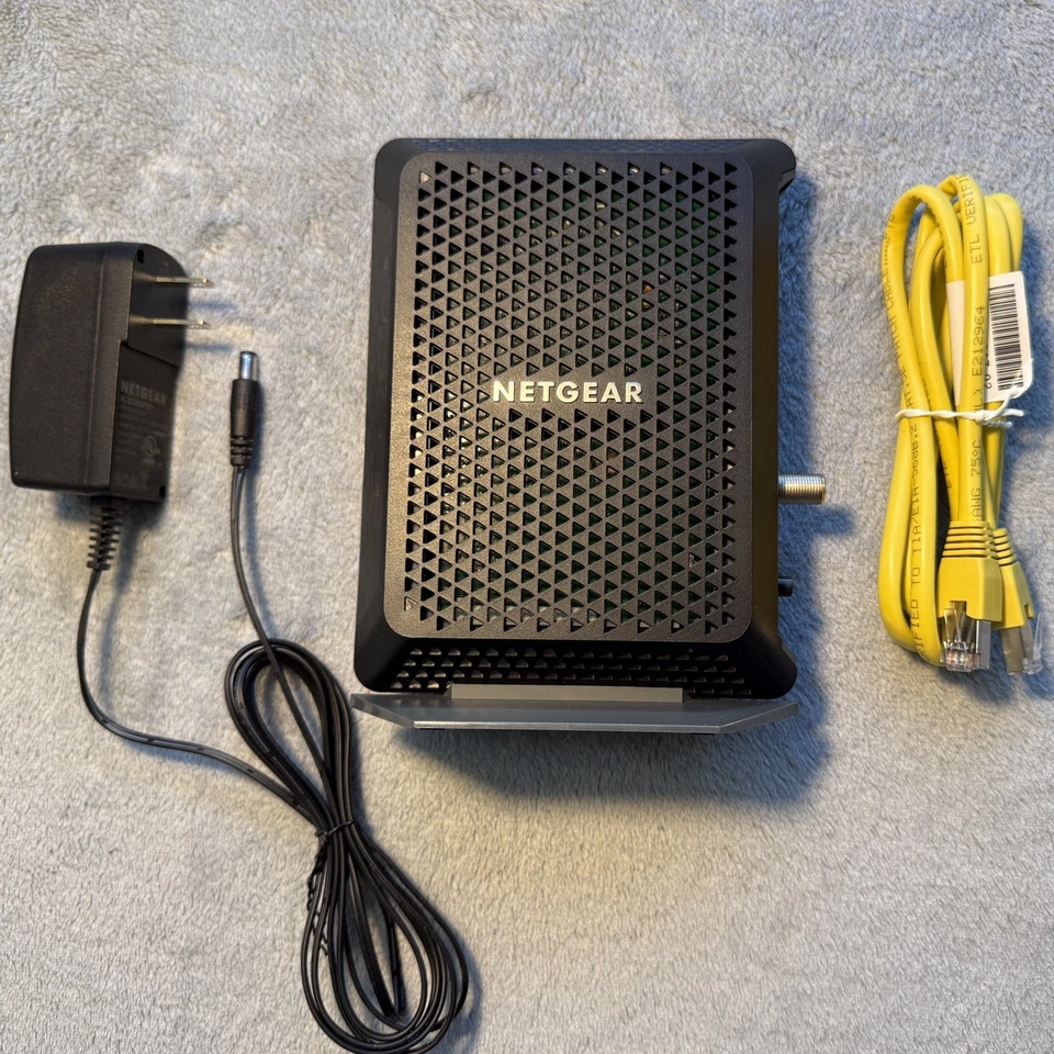 Netgear CM700 High Speed Cable Modem - 1.4Gbps - Xfinity - Spectrum - Cox - Image 4 of 4