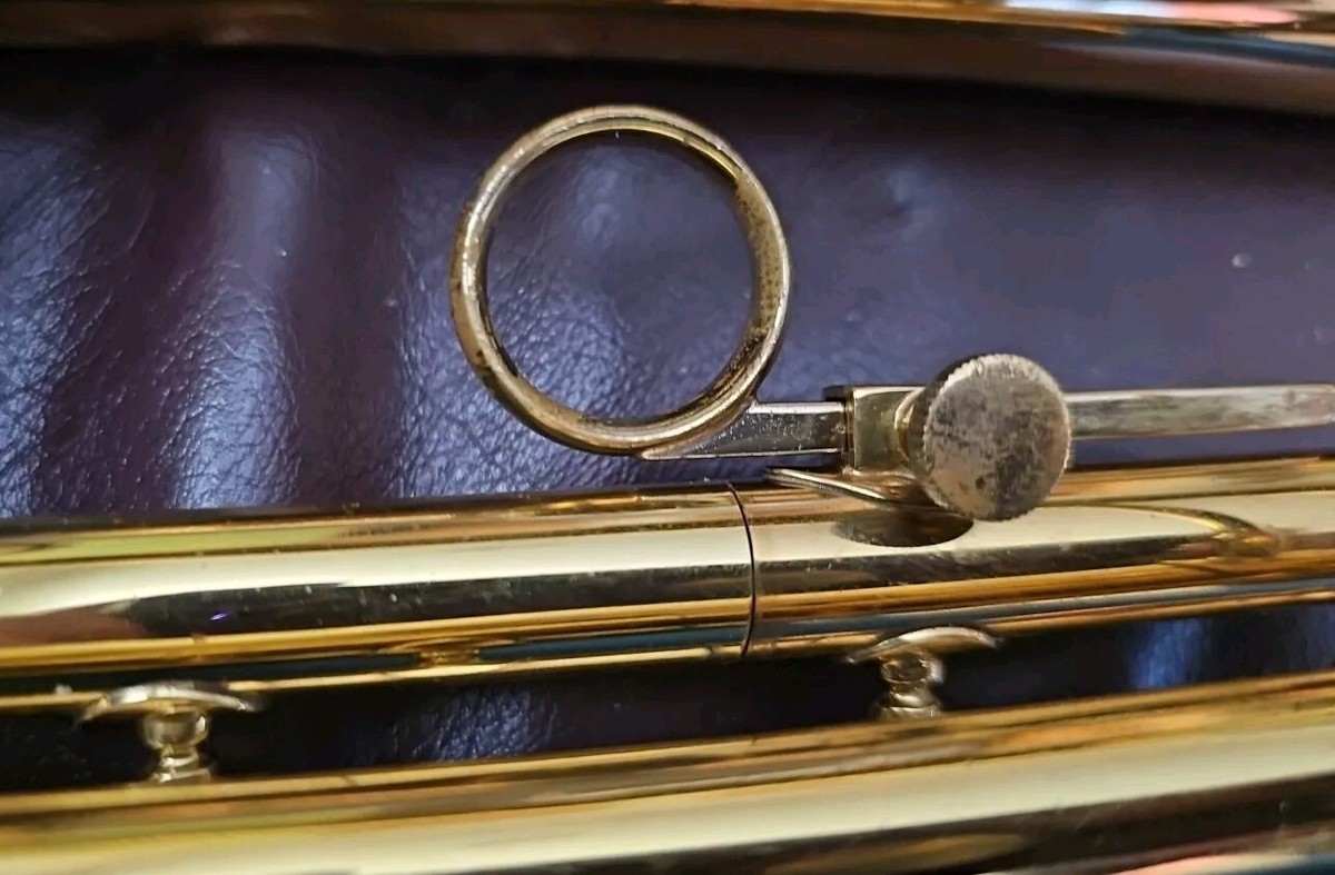 1000B Doc Severinsen Signature Model Trumpet And Case S46344