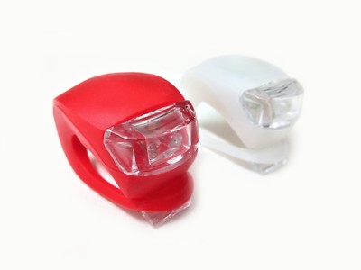 Vector Silhouette Di Una Ruota Per Bicicletta Con Il Pneumatico E Raggi - Foto 13