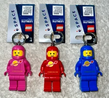 LEGO SPACE LED LITE KEYCHAIN ASTRONAUTS SET OF 3 BLUE / RED / PINK **NEW**