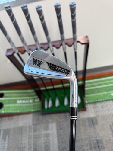 PXG Black Ops Iron Set 5-GW RH Accra iS5 Sr. Flex Graphite VG 8.5/10