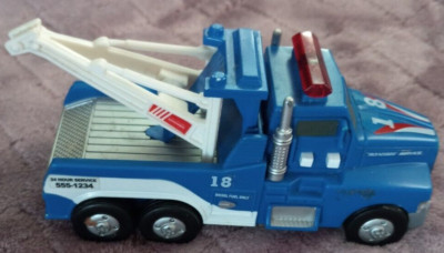 Fun Rise Blue Roadside Truck Makes Noise 5''
