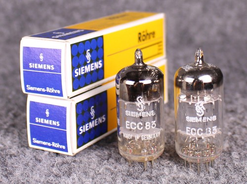 (2) Siemens 12AX7/ECC83 Tubes ~ MATCHED PAIR ~ Test Strong Over 100%!