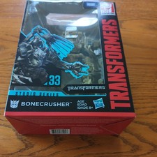 Hasbro Transformers  Studio Series 33 - Voyager Bonecrusher Action Figure