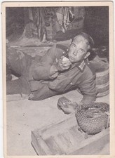 1963 DONRUSS COMBAT! #35 "AN ANXIOUS PRISONER!"!! VERY TOUGH SET!!!