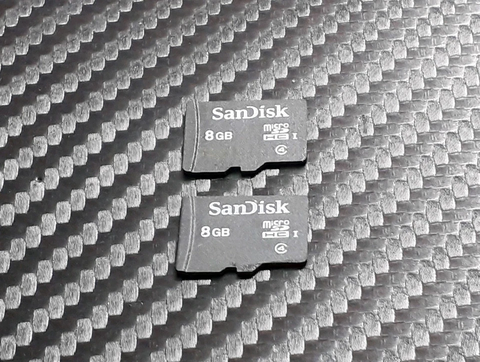 X2 SanDisk 8GB Micro SD Card Memory Job Lot - For Samsung Galaxy S7 S8 S9 Phone - Image 2 of 2