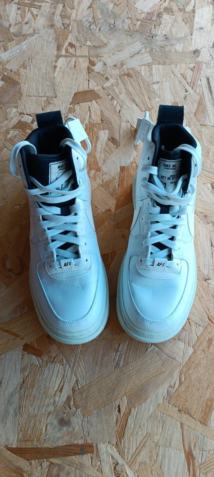Nike Air Force 1 High Utility 2.0 Summit White Trainers UK Size 5.5 High Tops - Image 2 of 4