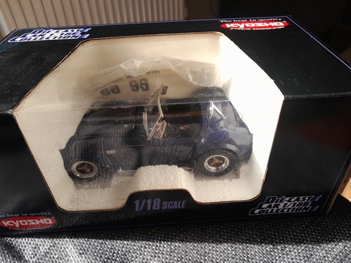 Kyosho 1/18 Scale Diecast 7006 9800 Shelby Cobra 427 - Dark Blue - Picture 2 of 9