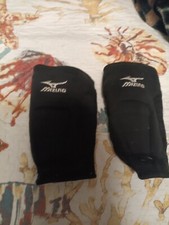 Youth Size Small Black Wrestling Knee Pads