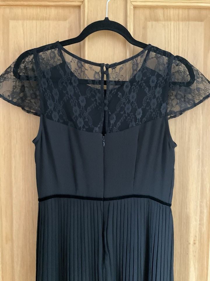 M&S Collection Black lace Pleated Skirt Dress Lined Non iron 8 New With