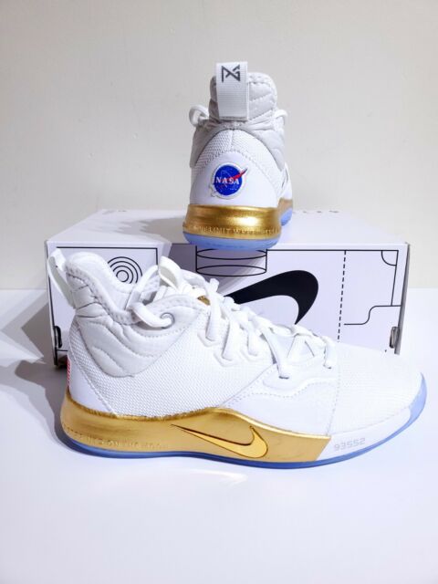 pg nasa white