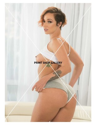 JADA STEVENS #6 - Nudes Female Risque Art Photo - Celebrity Fauxtos