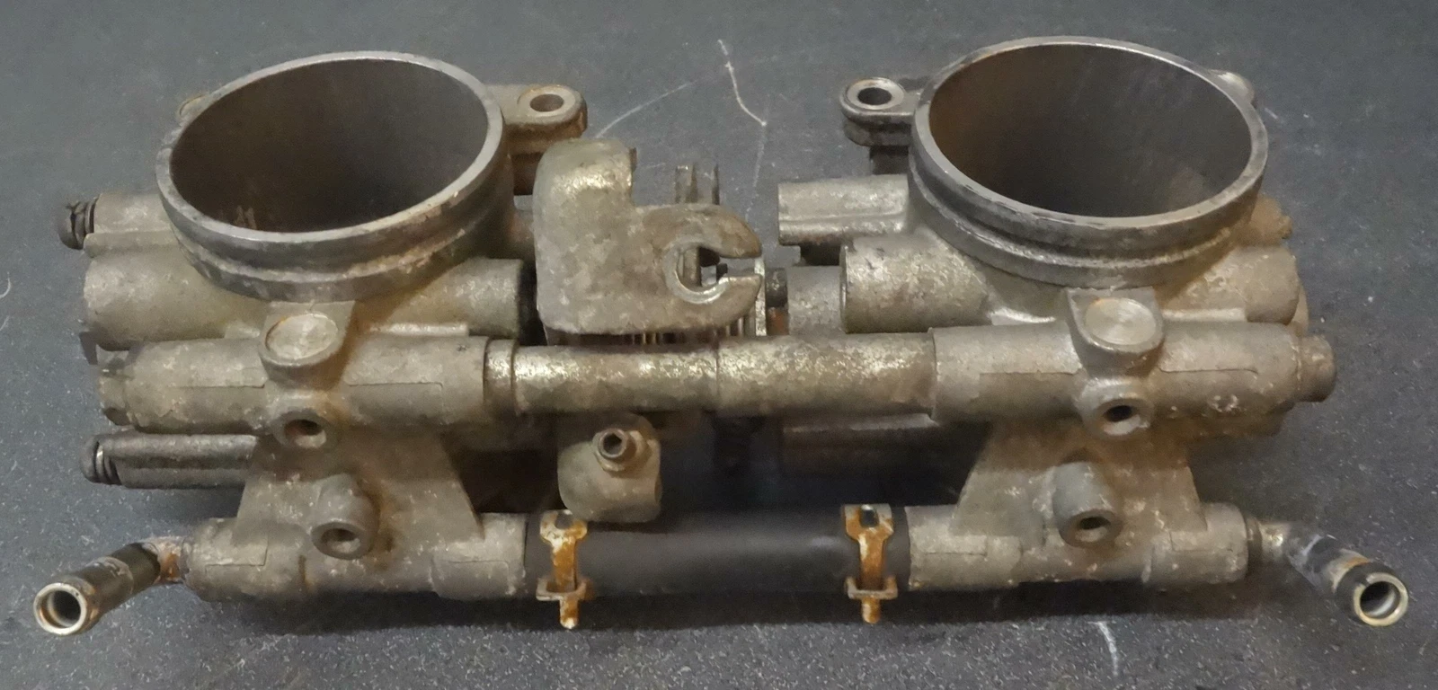 Polaris OEM Main Fuel Injectors Throttle Bodies Body 1203505 Dragon RMK IQ 800