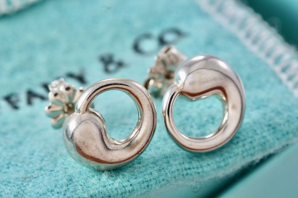 Tiffany & Co. Elsa Peretti Silver Eternal Circle Stud Tiffany & Co. Elsa Peretti Silver Eternal Circle Stud