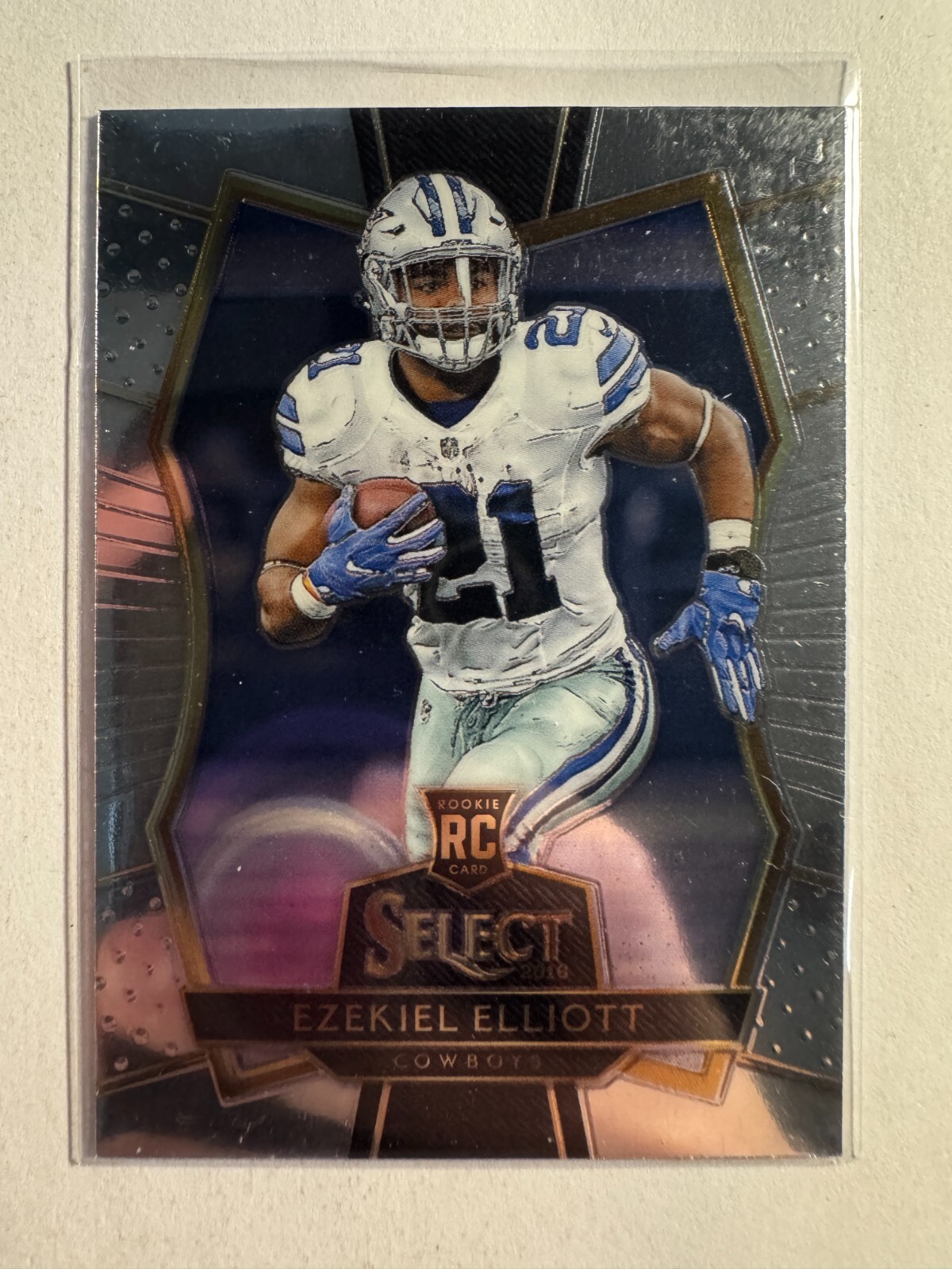 K261,035 - 2016 Select #139 Ezekiel Elliott