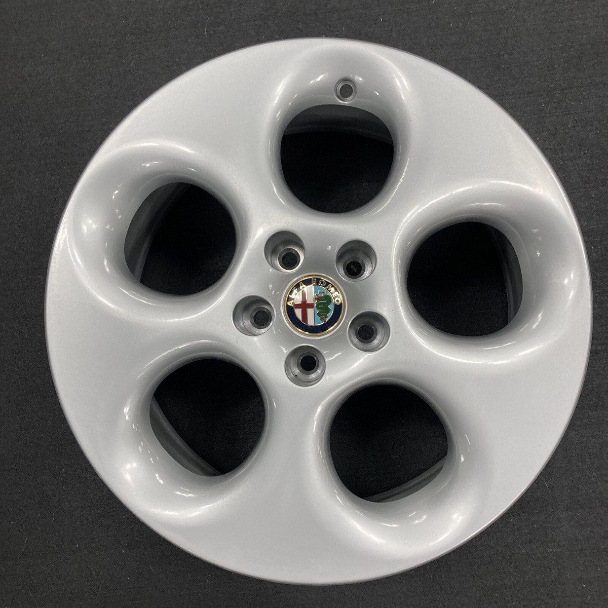 6067072400 Alfa Romeo 6.5Jx16 Inch Speedline Phone Dial for 916 Sp