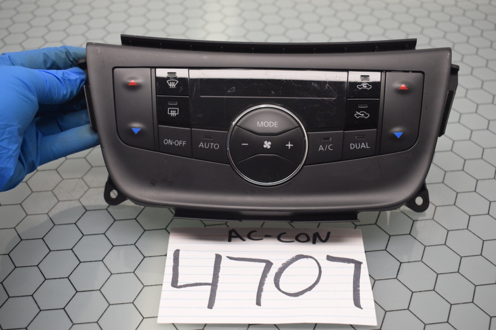 15 16 17 18 19 Nissan Sentra AC and Heater Control Used Stock #4707-AC